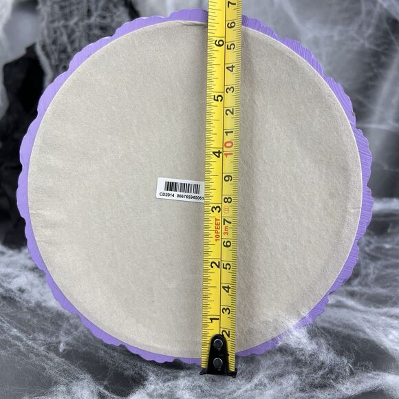 Bath & Body Works Halloween Skulls Cake Pedestal Candle Holder + Candle Gift Set - Picture 6 of 11